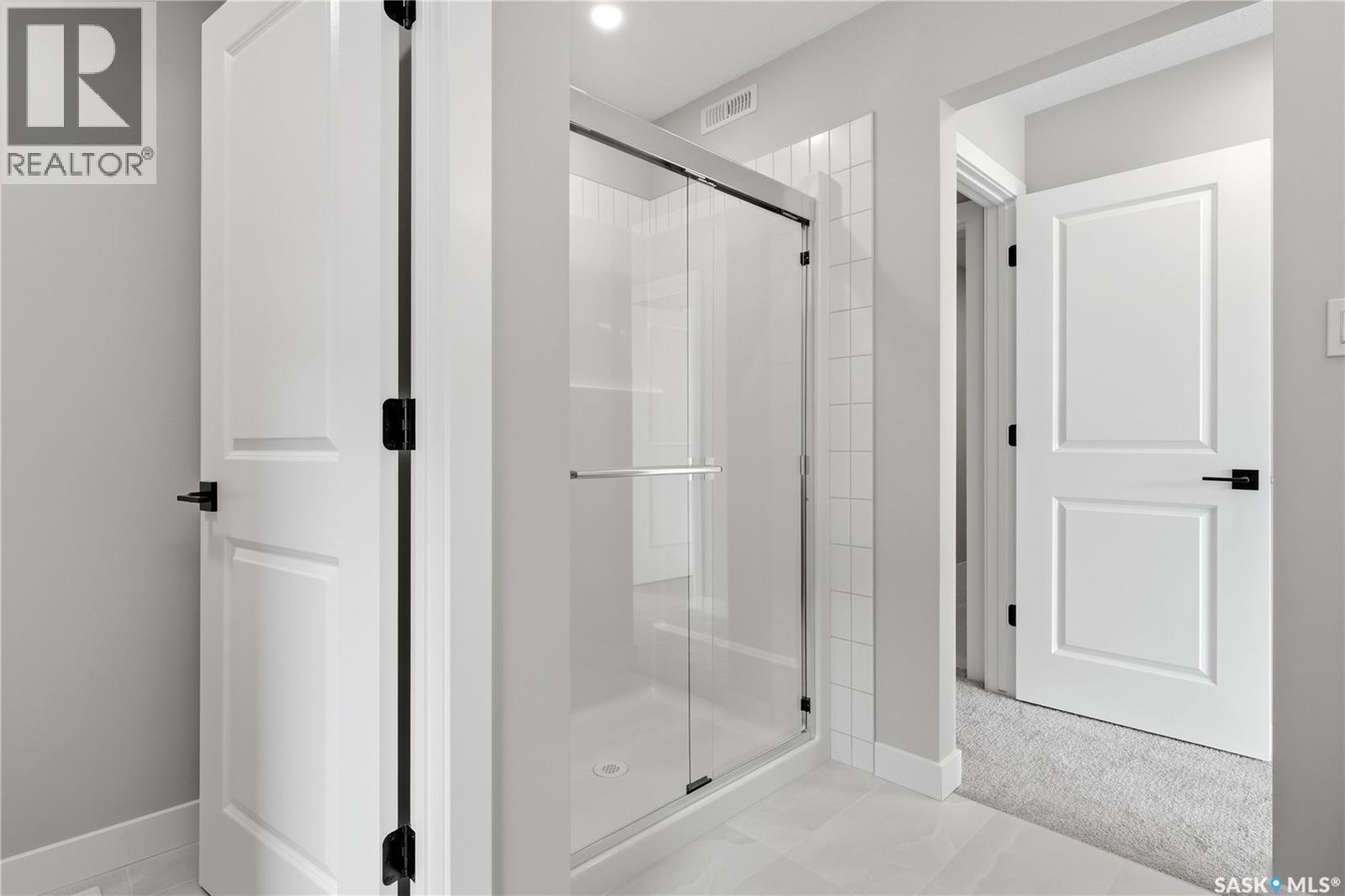 3172 Favel Drive, Regina, SK - Indoor Photo Showing Bathroom