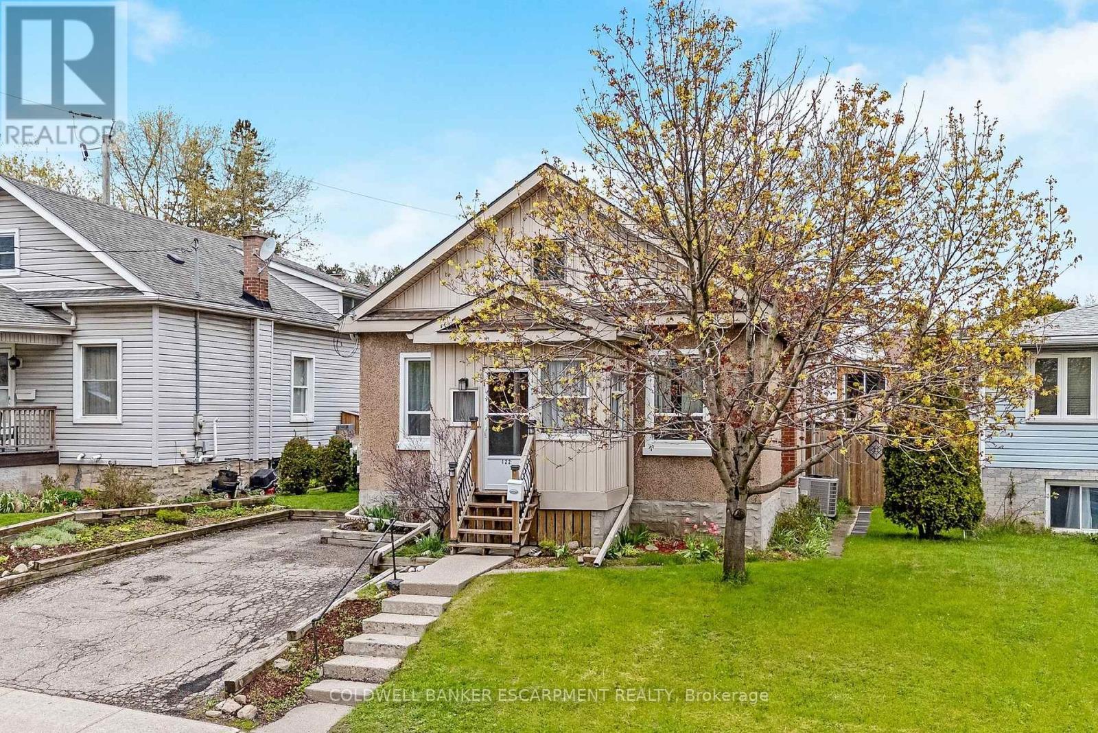 122 Cedar Street, Cambridge, ON - Outdoor