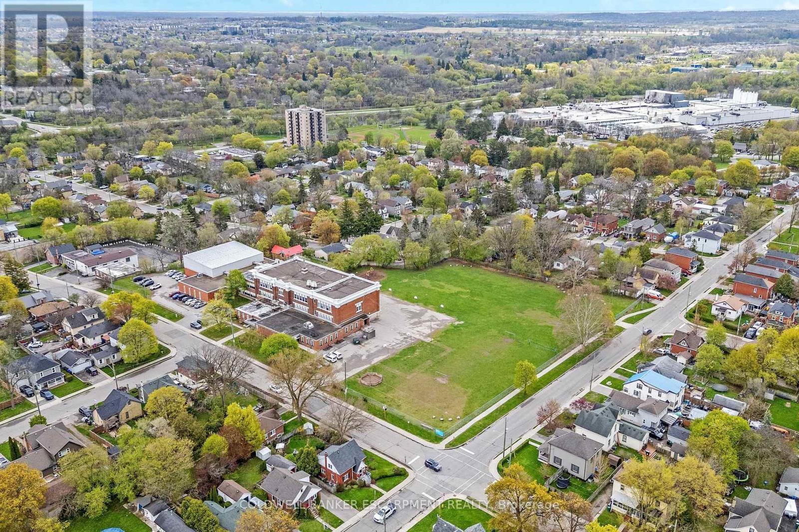122 Cedar Street, Cambridge, ON - Outdoor With View