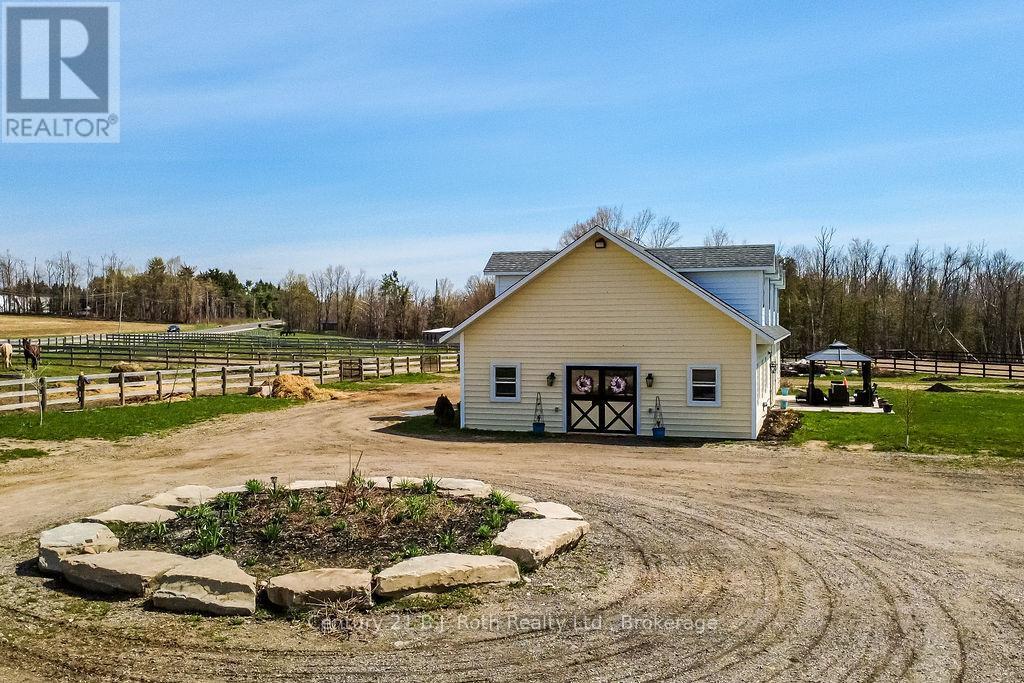 465 Ridge Road E, Oro-Medonte, ON - Outdoor