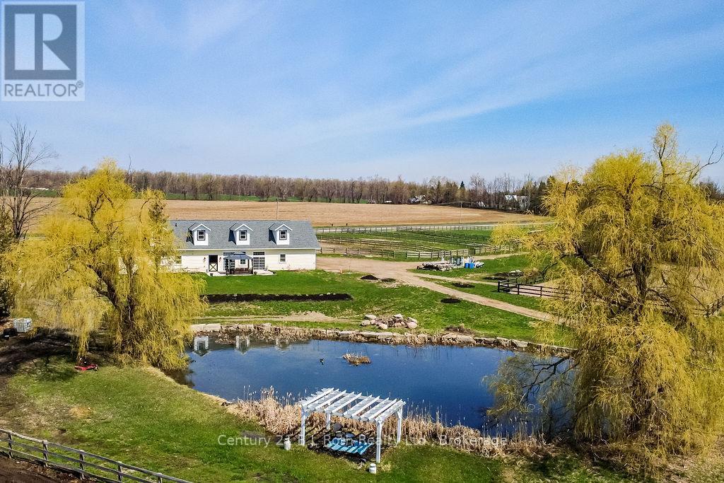 465 Ridge Road E, Oro-Medonte, ON - Outdoor With Body Of Water With View