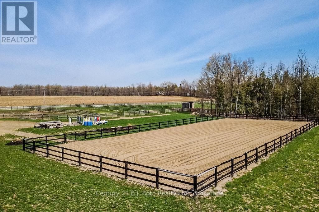 465 Ridge Road E, Oro-Medonte, ON - Outdoor With View