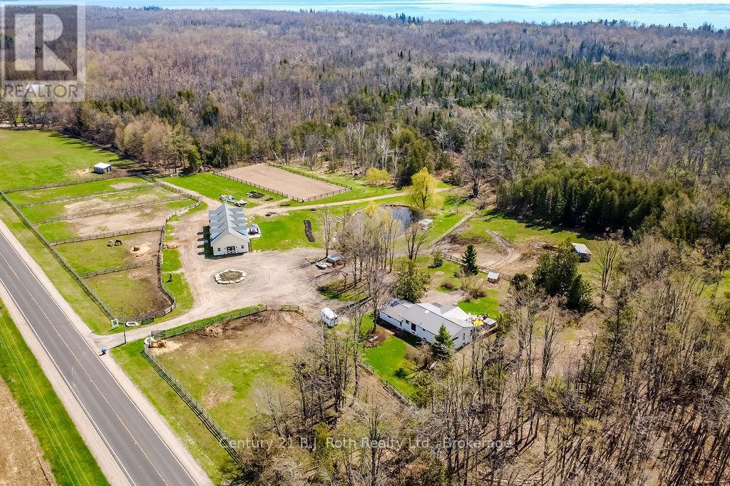465 Ridge Road E, Oro-Medonte, ON - Outdoor With View