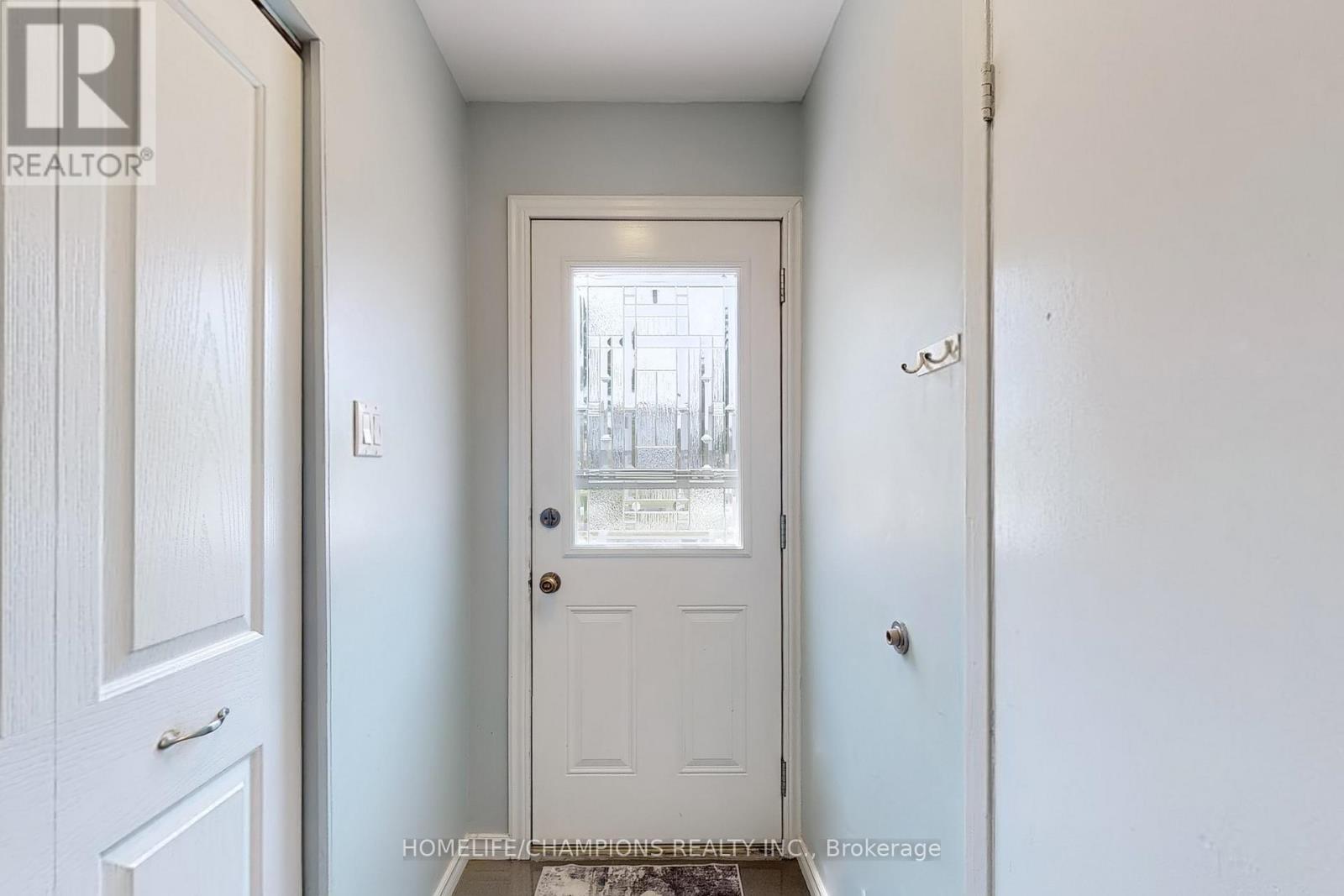 4 Flamingo Crescent, Brampton, ON - Indoor Photo Showing Other Room