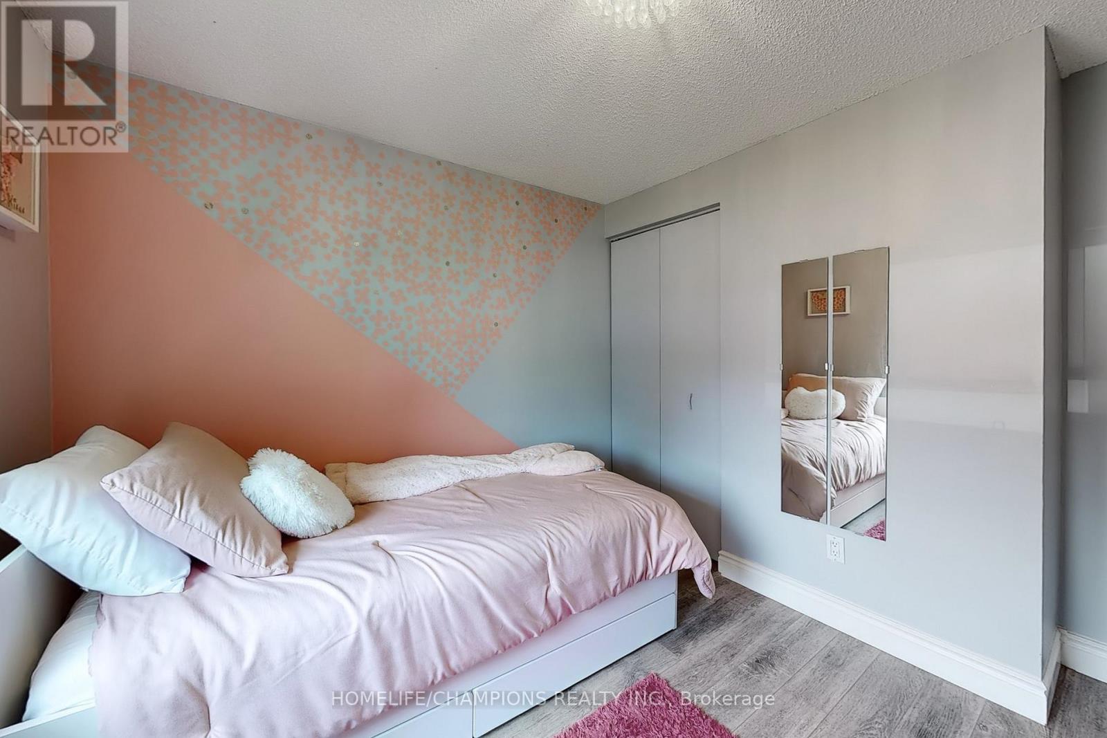 4 Flamingo Crescent, Brampton, ON - Indoor Photo Showing Bedroom