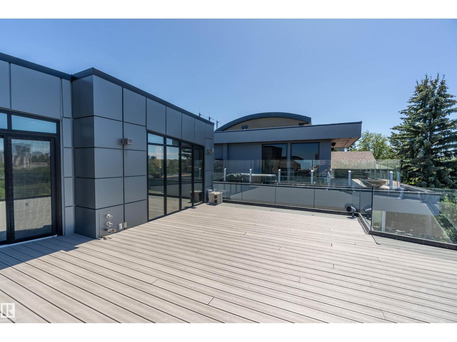 9509 99B St Nw, Edmonton, AB - Outdoor With Deck Patio Veranda