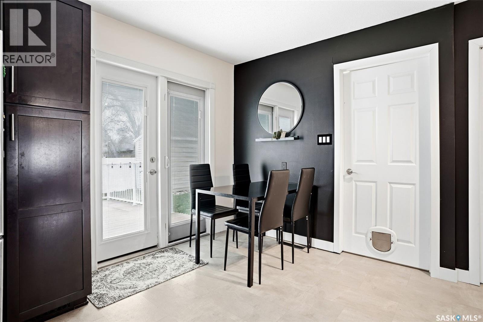 12 Fox Glove Crescent, Regina, SK - Indoor