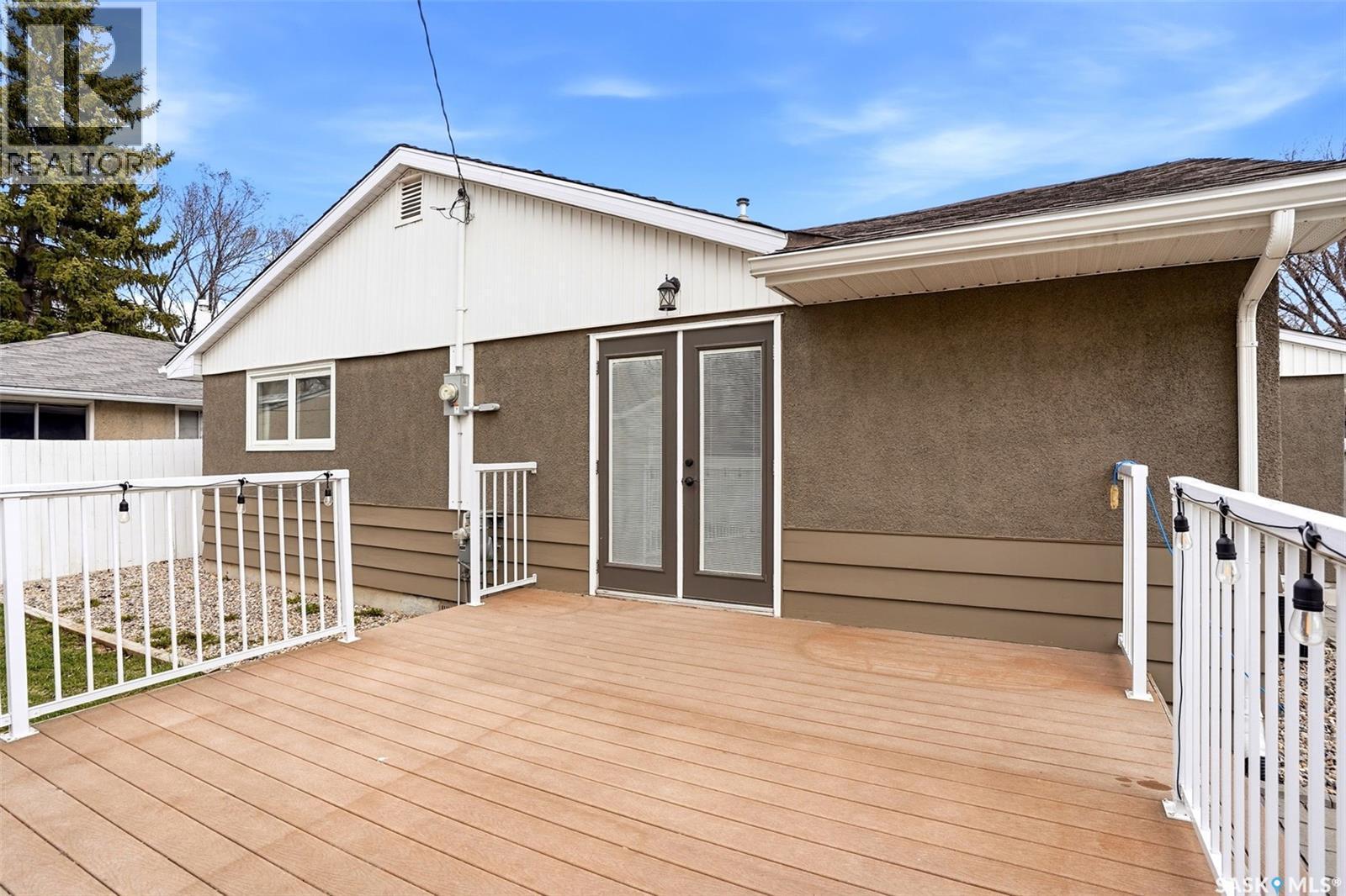 12 Fox Glove Crescent, Regina, SK - Outdoor With Deck Patio Veranda With Exterior