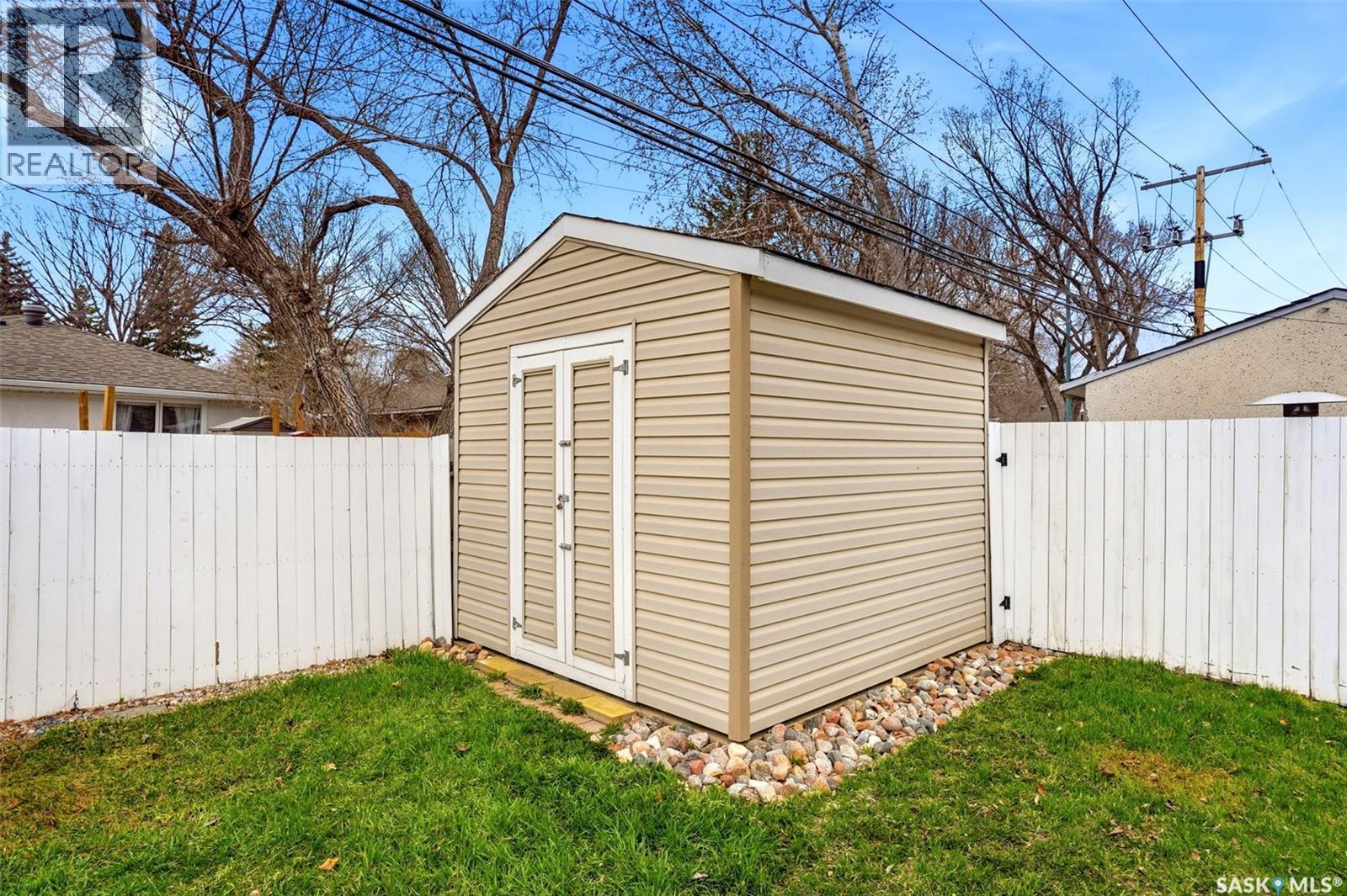 12 Fox Glove Crescent, Regina, SK - Outdoor