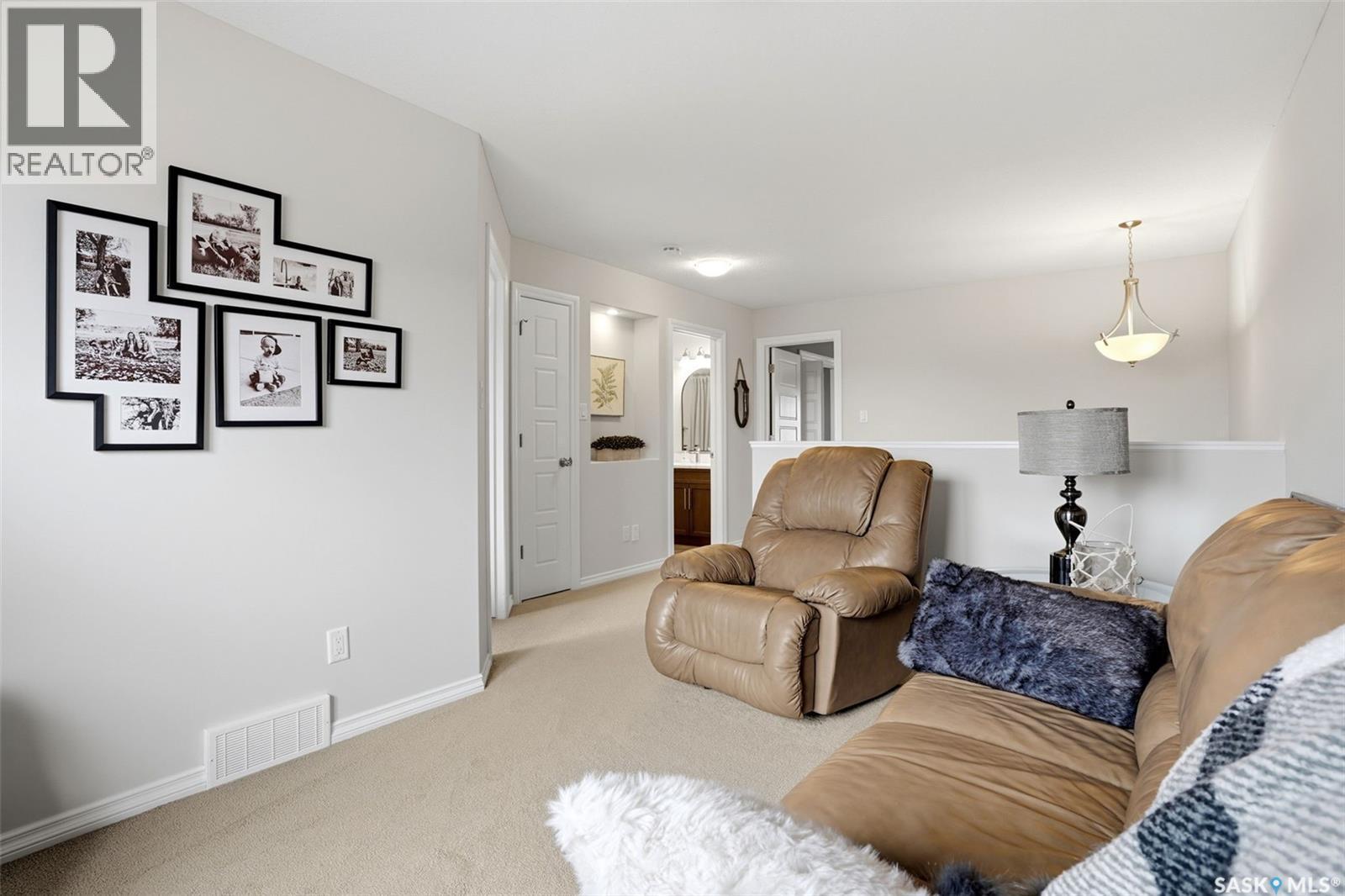 157 4100 Sandhill Crescent, Regina, SK - Indoor Photo Showing Other Room