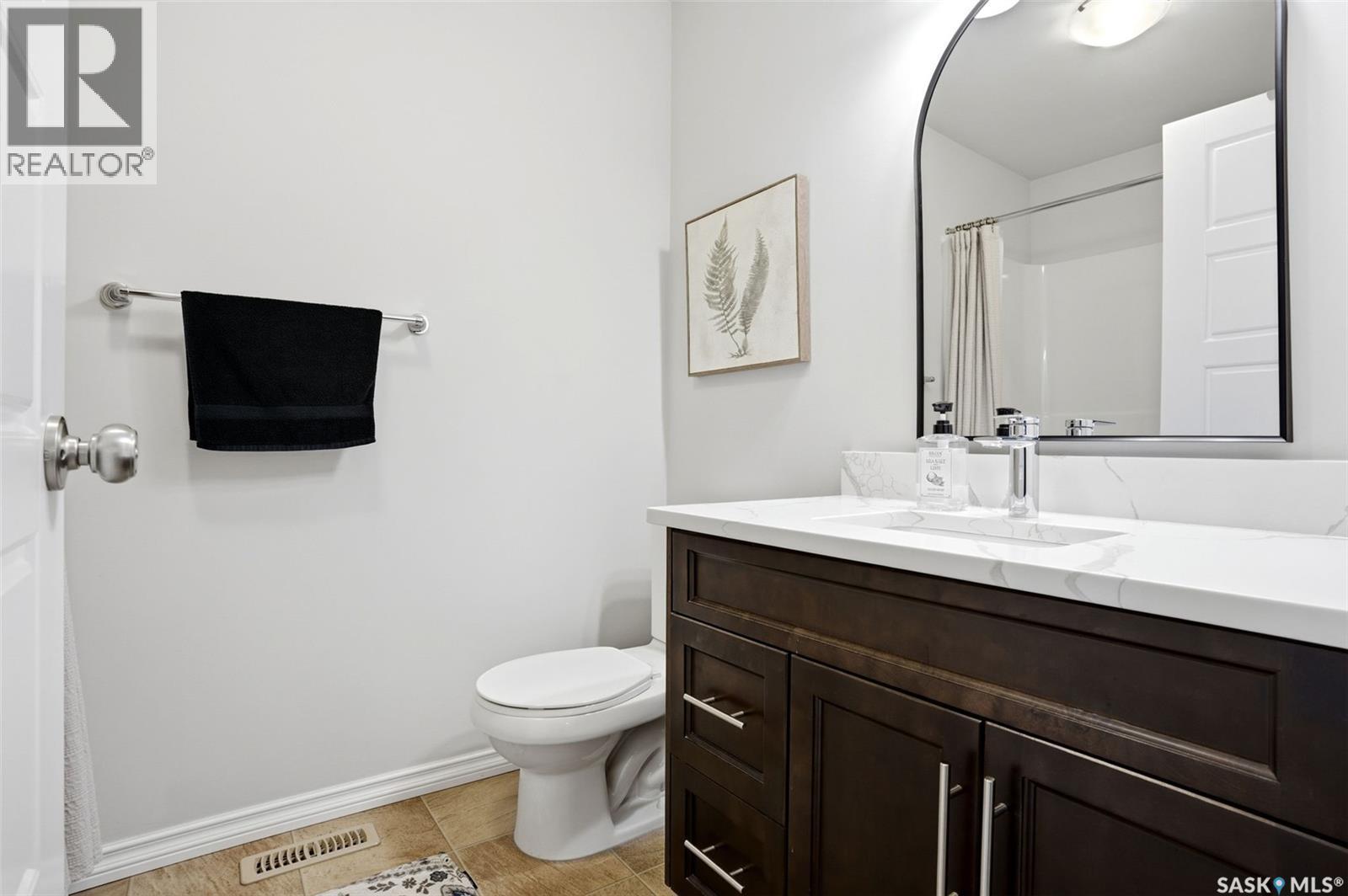 157 4100 Sandhill Crescent, Regina, SK - Indoor Photo Showing Bathroom