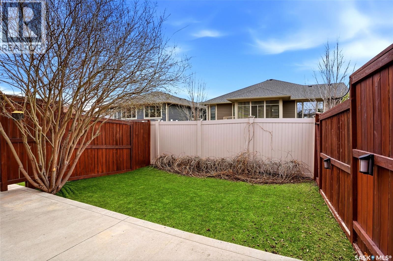157 4100 Sandhill Crescent, Regina, SK - Outdoor