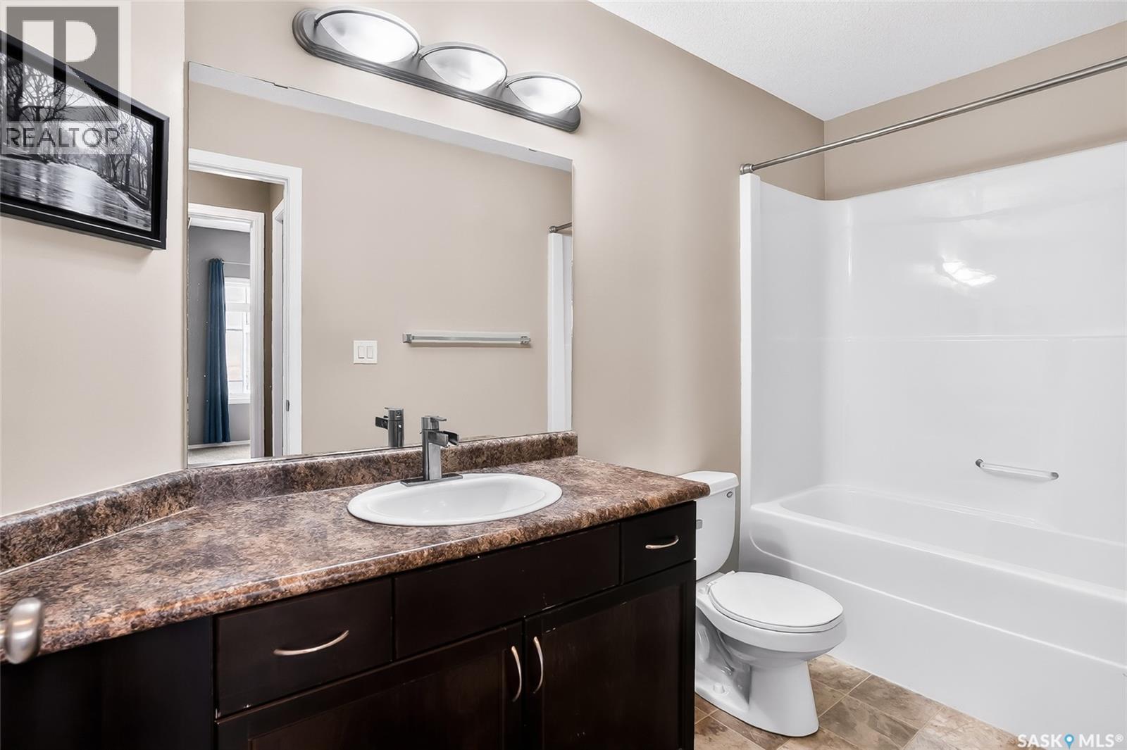 312 363 Nelson Road, Saskatoon, SK - Indoor Photo Showing Bathroom