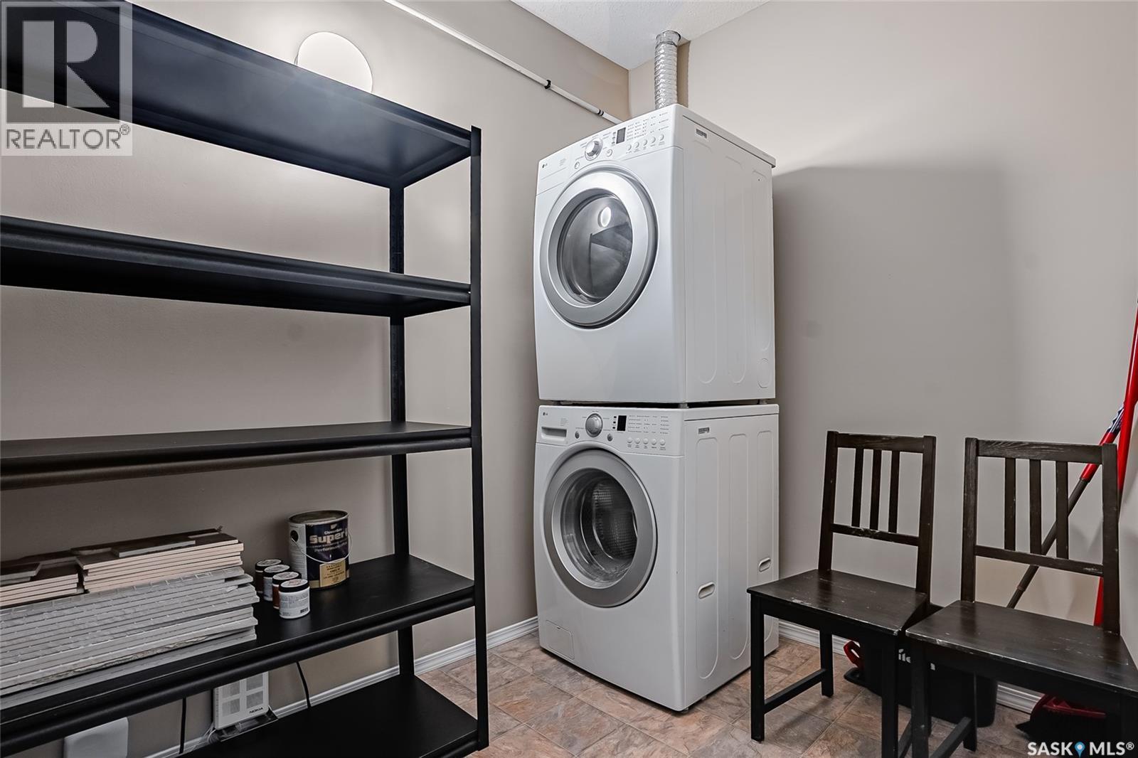 312 363 Nelson Road, Saskatoon, SK - Indoor Photo Showing Laundry Room