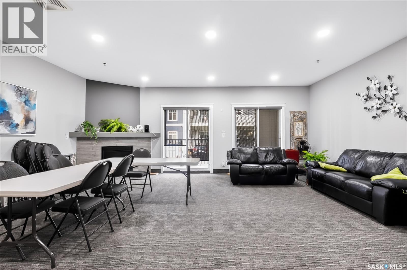 312 363 Nelson Road, Saskatoon, SK - Indoor