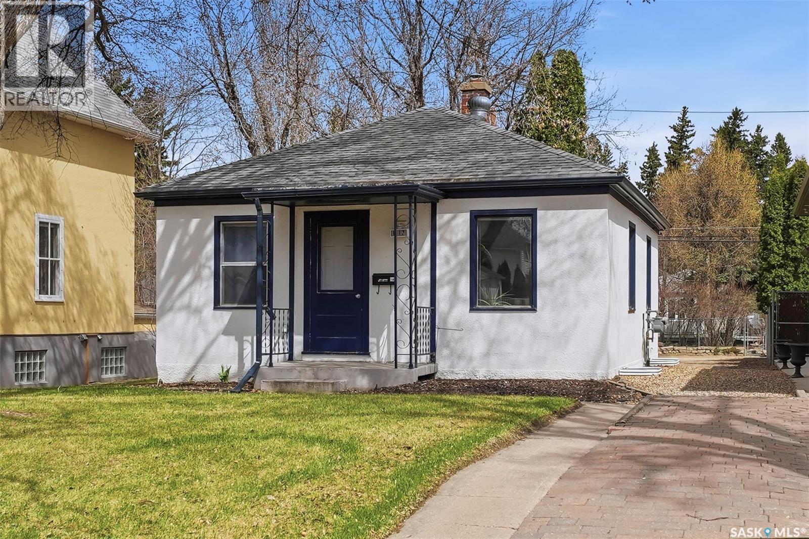 1117 15Th Street E, Saskatoon, SK - Outdoor