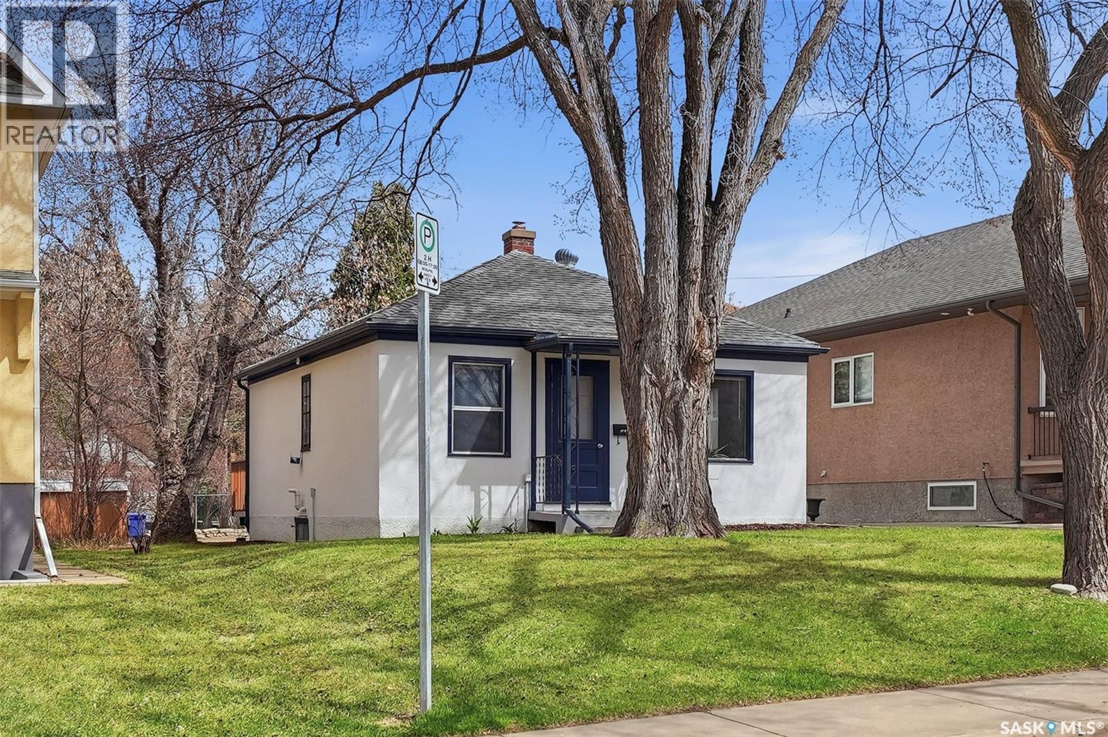 1117 15Th Street E, Saskatoon, SK - Outdoor