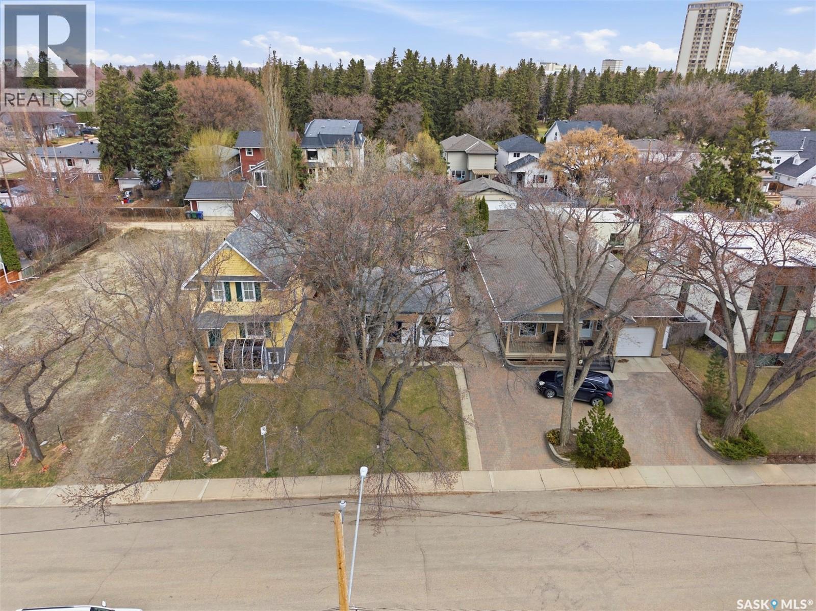 1117 15Th Street E, Saskatoon, SK - Outdoor
