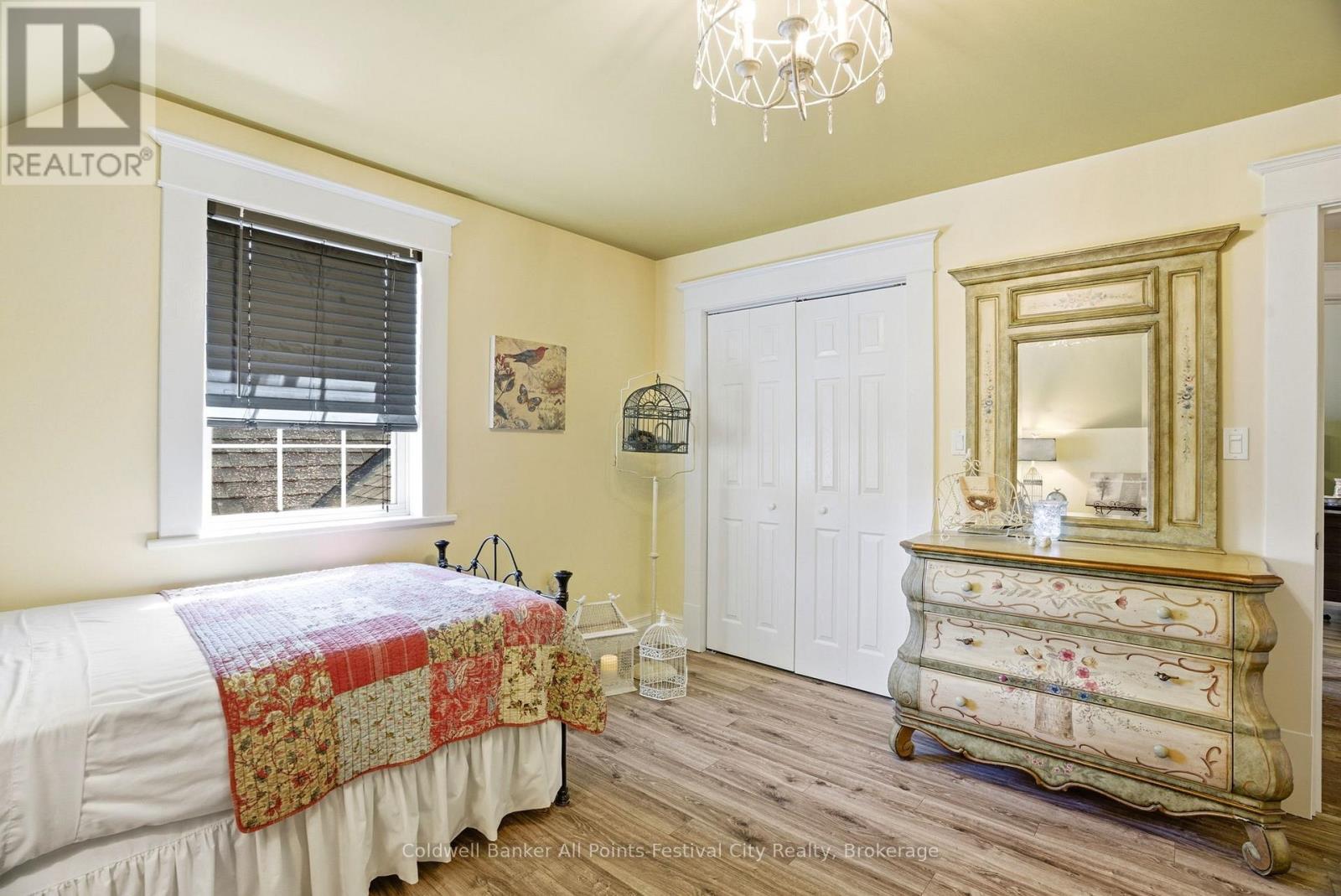 36603 Maitland Avenue, Goderich (Goderich (Town)), ON - Indoor Photo Showing Bedroom