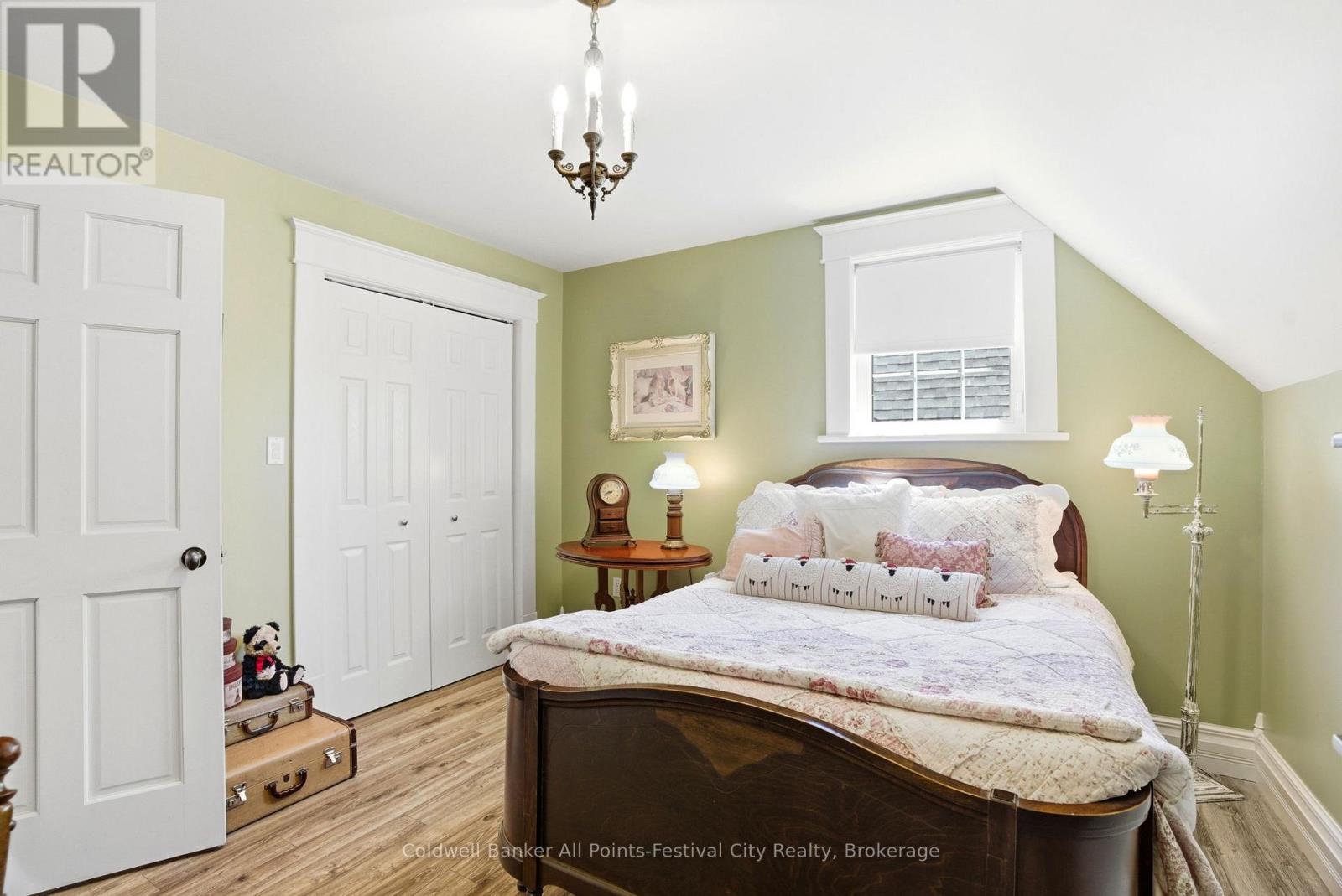 36603 Maitland Avenue, Goderich (Goderich (Town)), ON - Indoor Photo Showing Bedroom