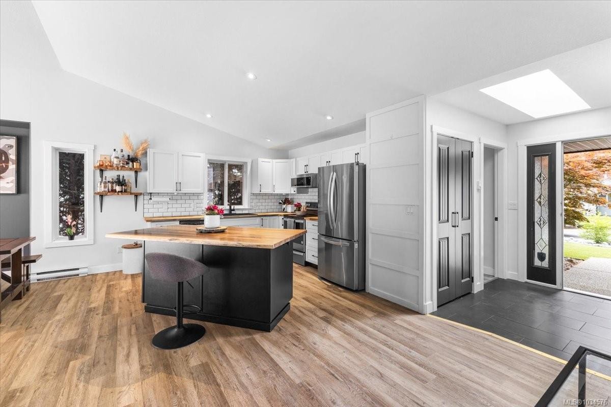 2786 Tamara Dr, Nanaimo, BC