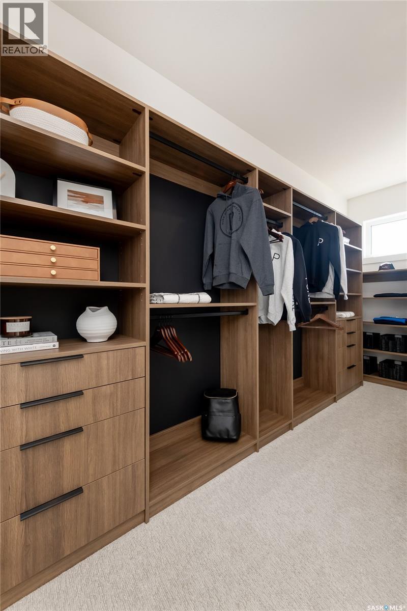 114 Cockcroft Manor, Saskatoon, SK - Indoor