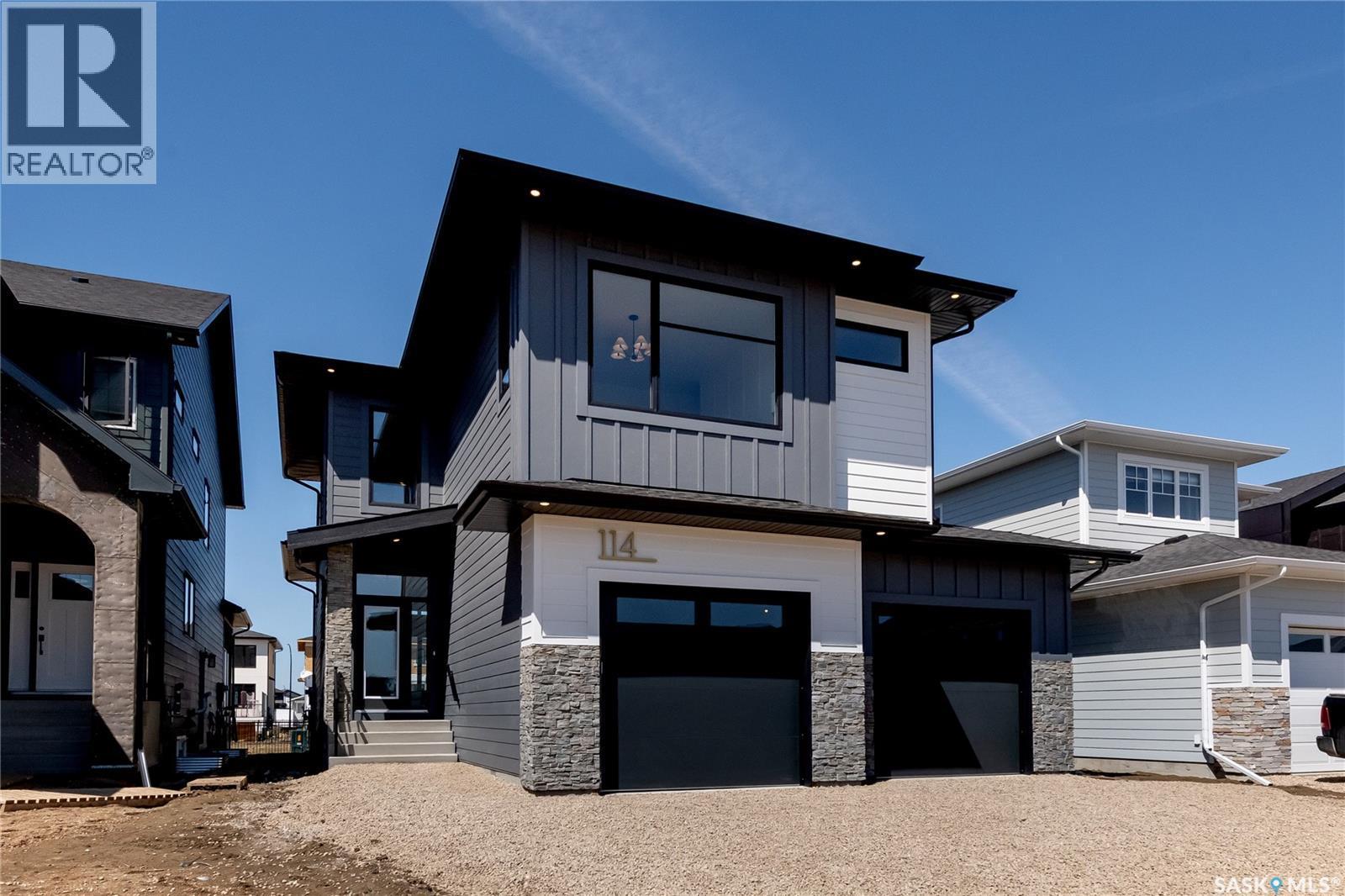 114 Cockcroft Manor, Saskatoon, SK - Outdoor With Facade