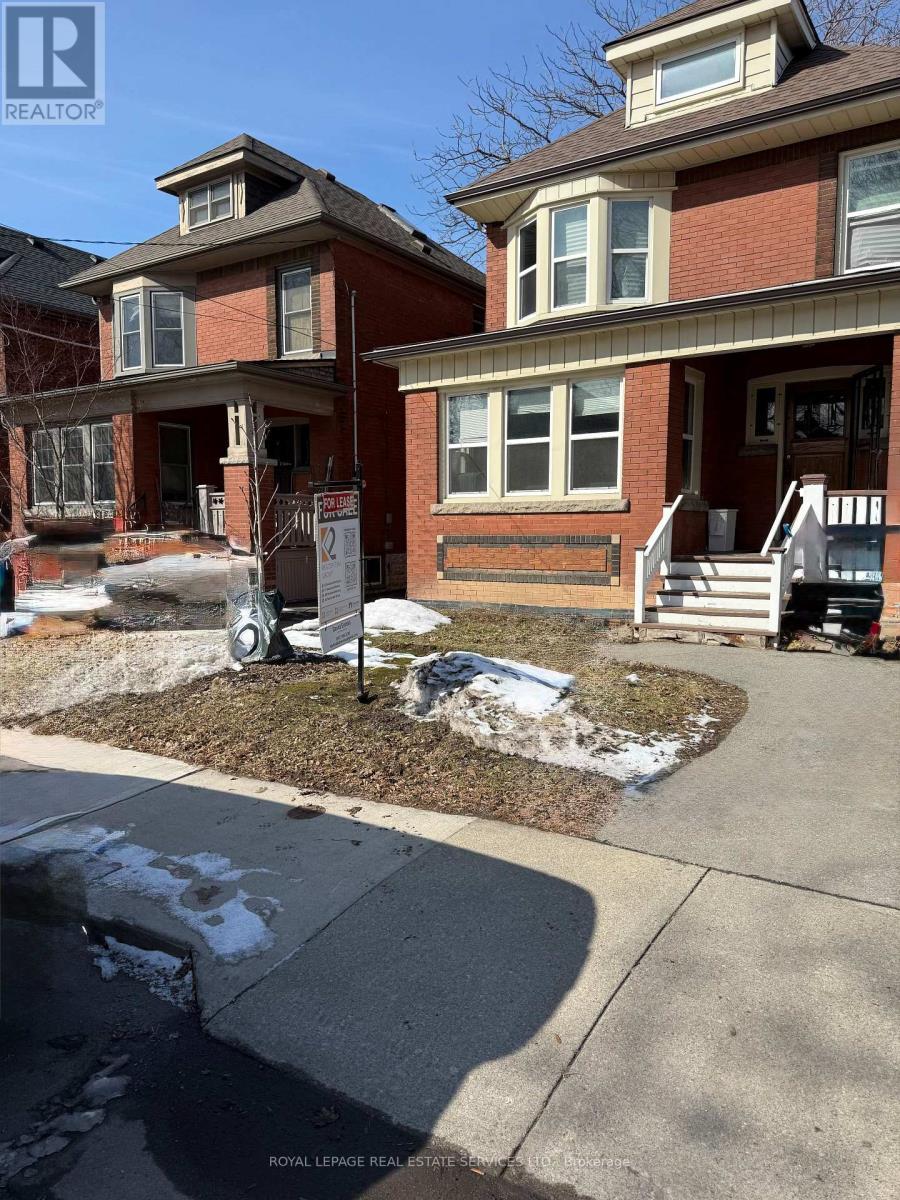 Lower - 38 North Oval, Hamilton, ON - Outdoor With Facade