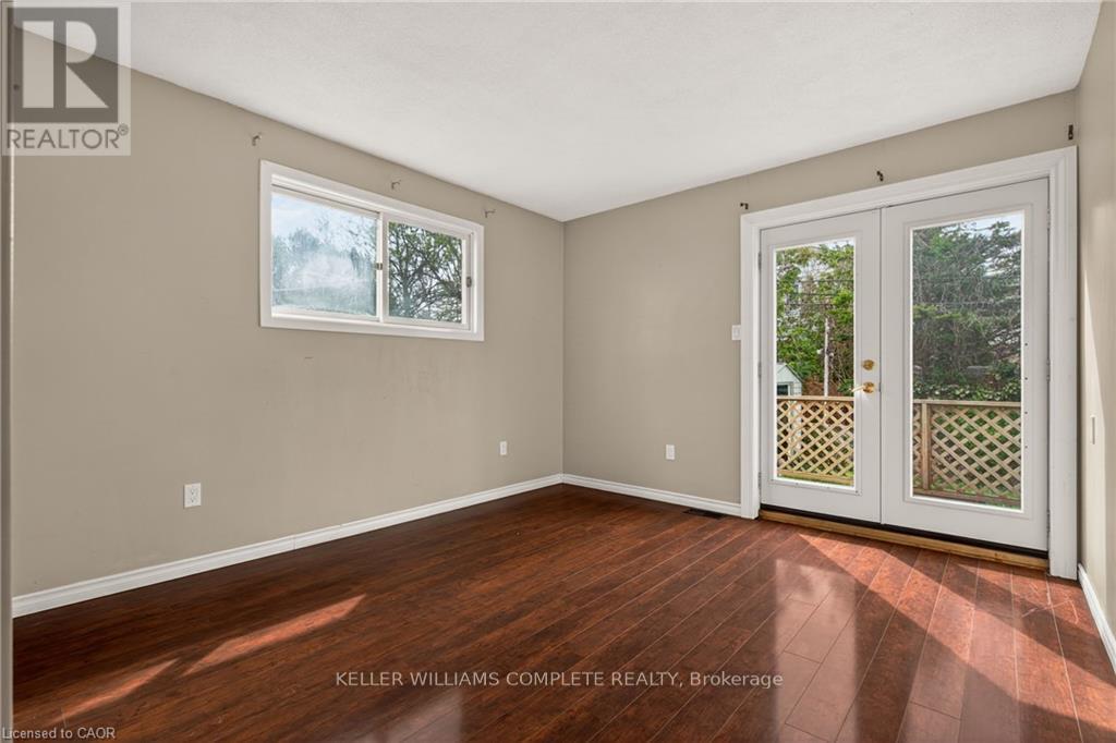 148 Huxley Avenue S, Hamilton, ON - Indoor Photo Showing Other Room
