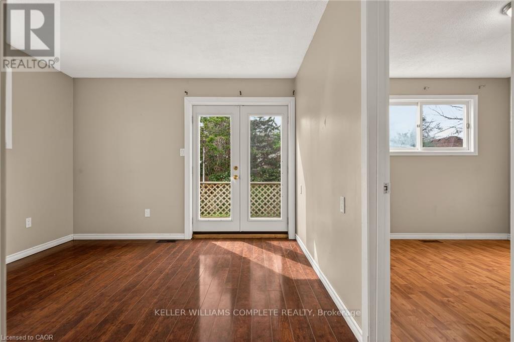 148 Huxley Avenue S, Hamilton, ON - Indoor Photo Showing Other Room