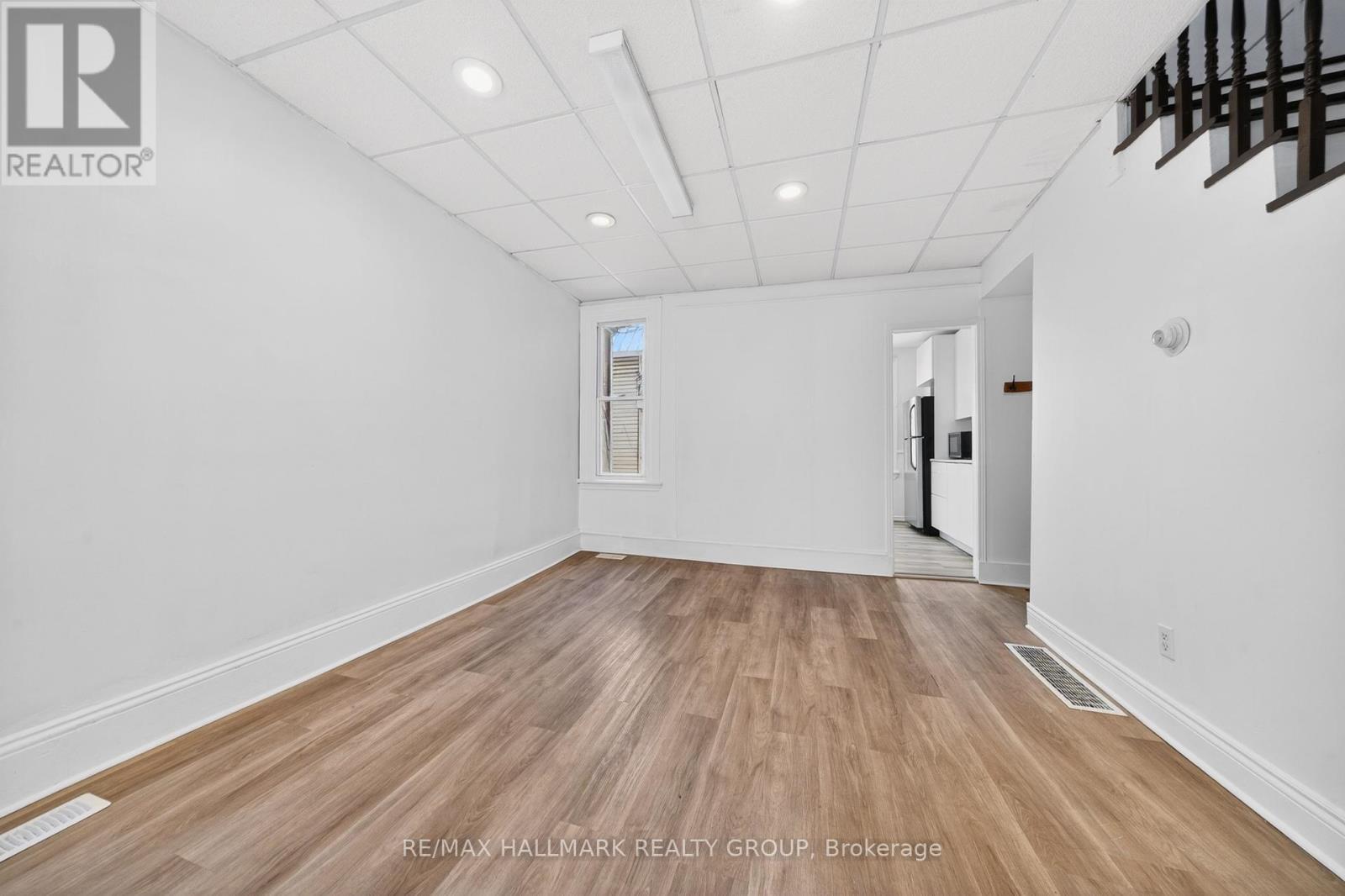 423 Arlington Avenue, Ottawa, ON - Indoor Photo Showing Other Room