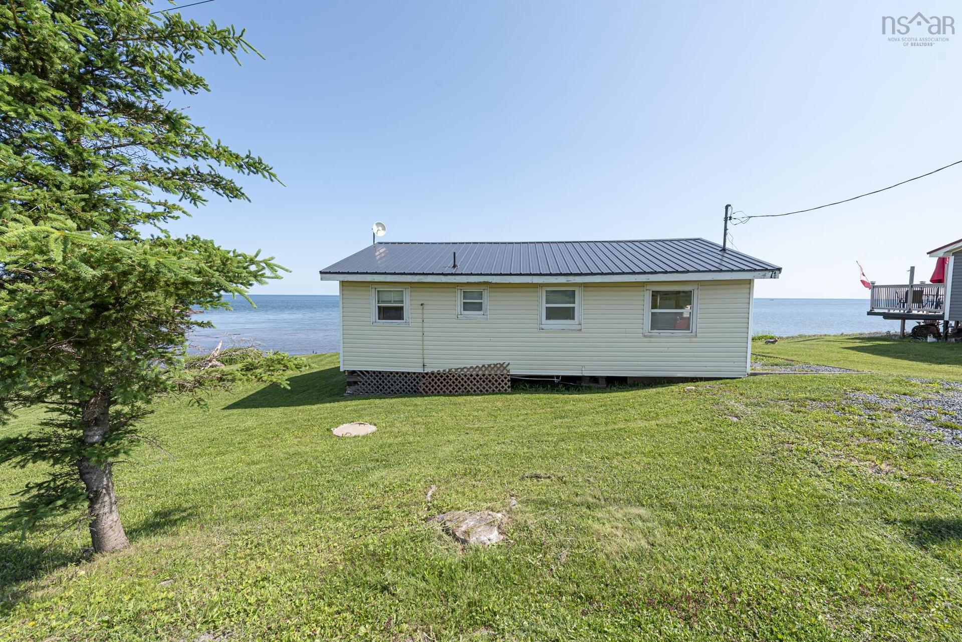 71 Red Cliff Drive, Seafoam, NS