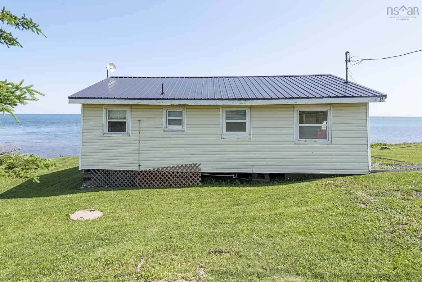 71 Red Cliff Drive, Seafoam, NS