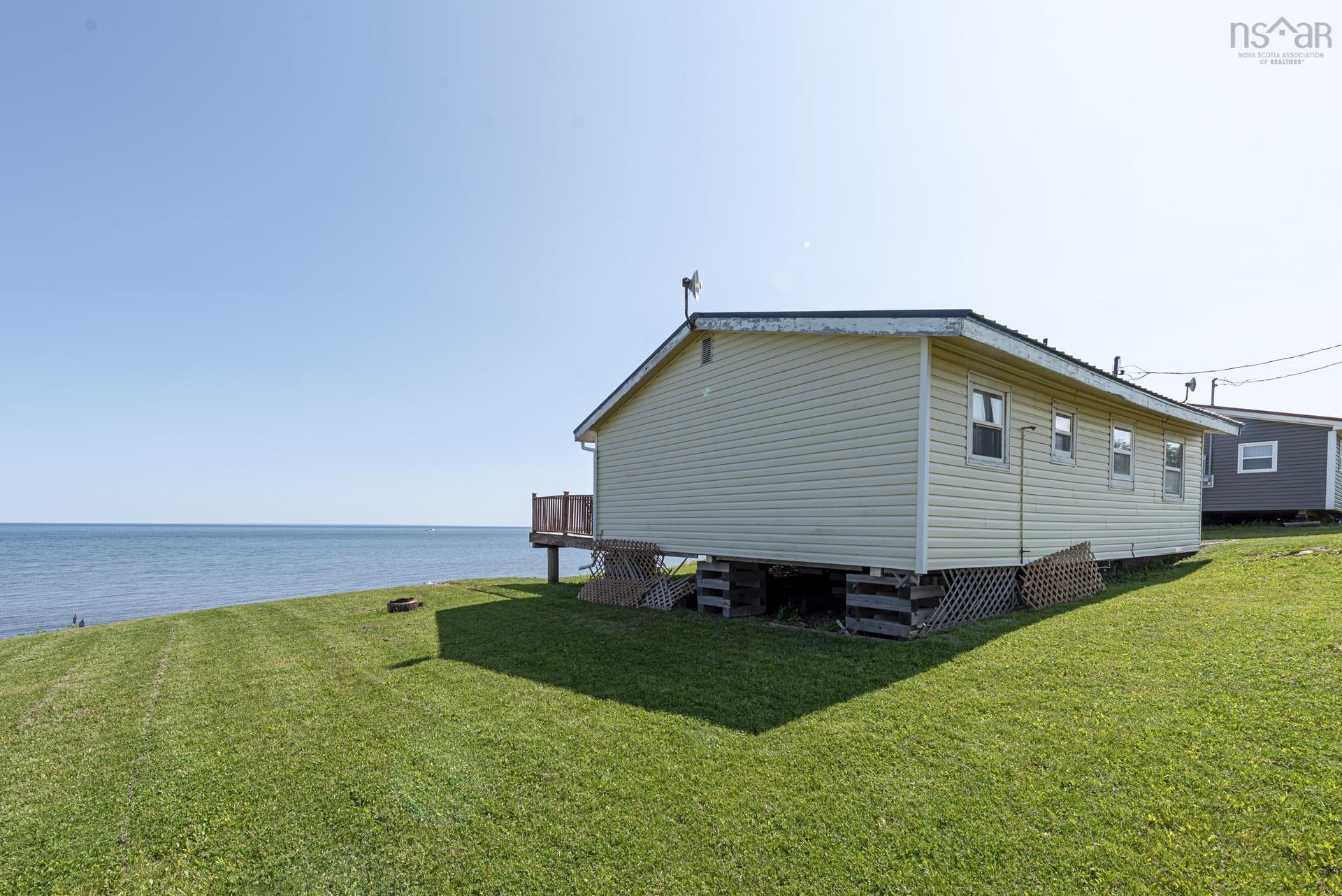 71 Red Cliff Drive, Seafoam, NS