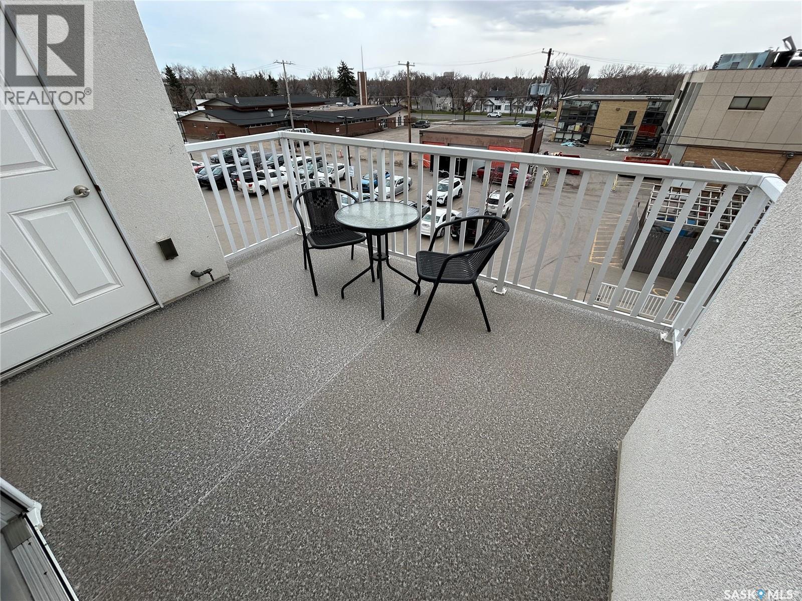311 1715 Badham Boulevard, Regina, SK - Outdoor