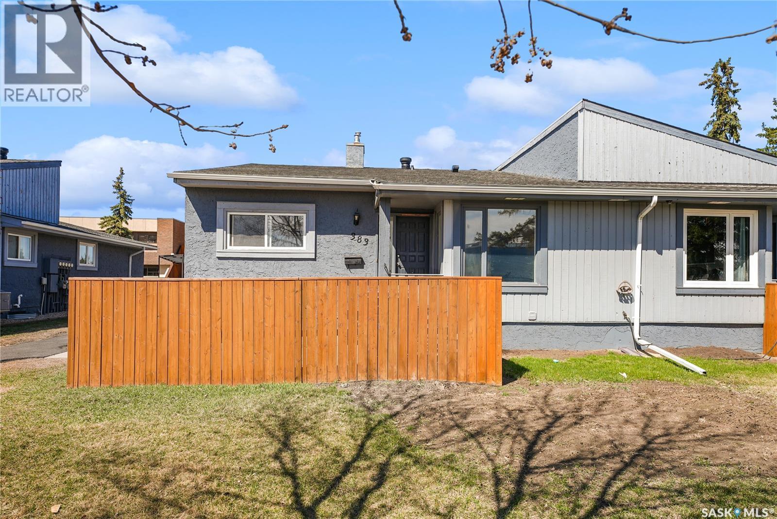 383 Fines Drive, Regina, SK - Outdoor