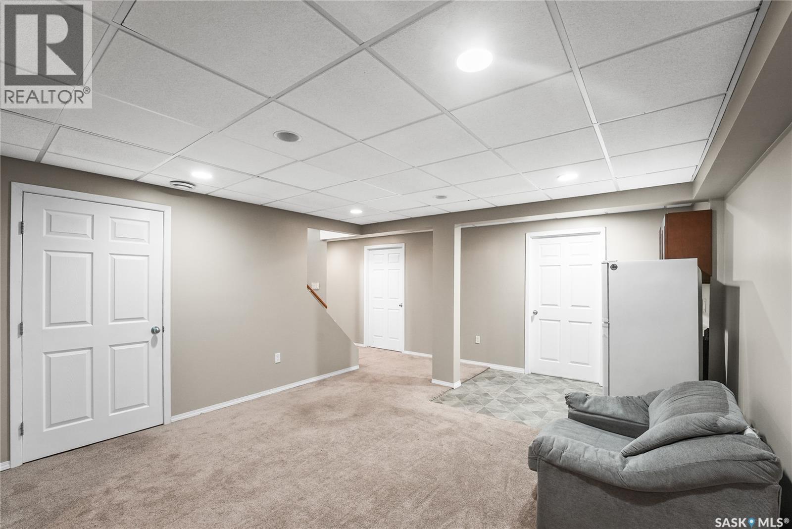 383 Fines Drive, Regina, SK - Indoor Photo Showing Basement