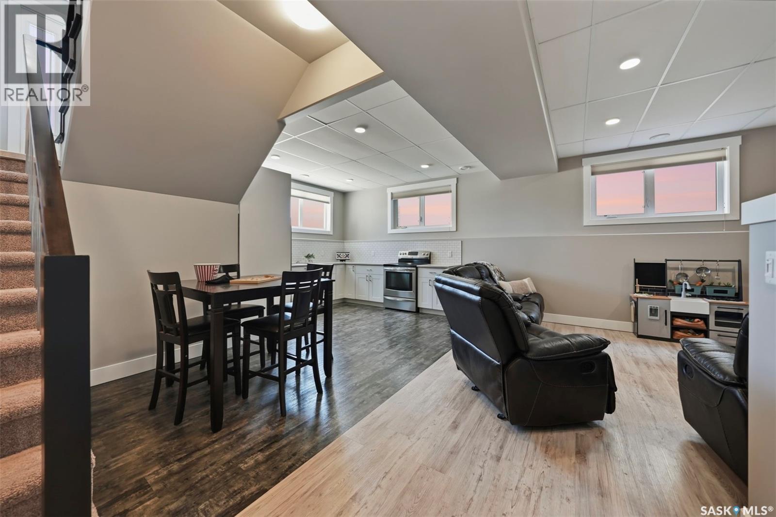 407 Silver Birch Lane, Warman, SK - Indoor