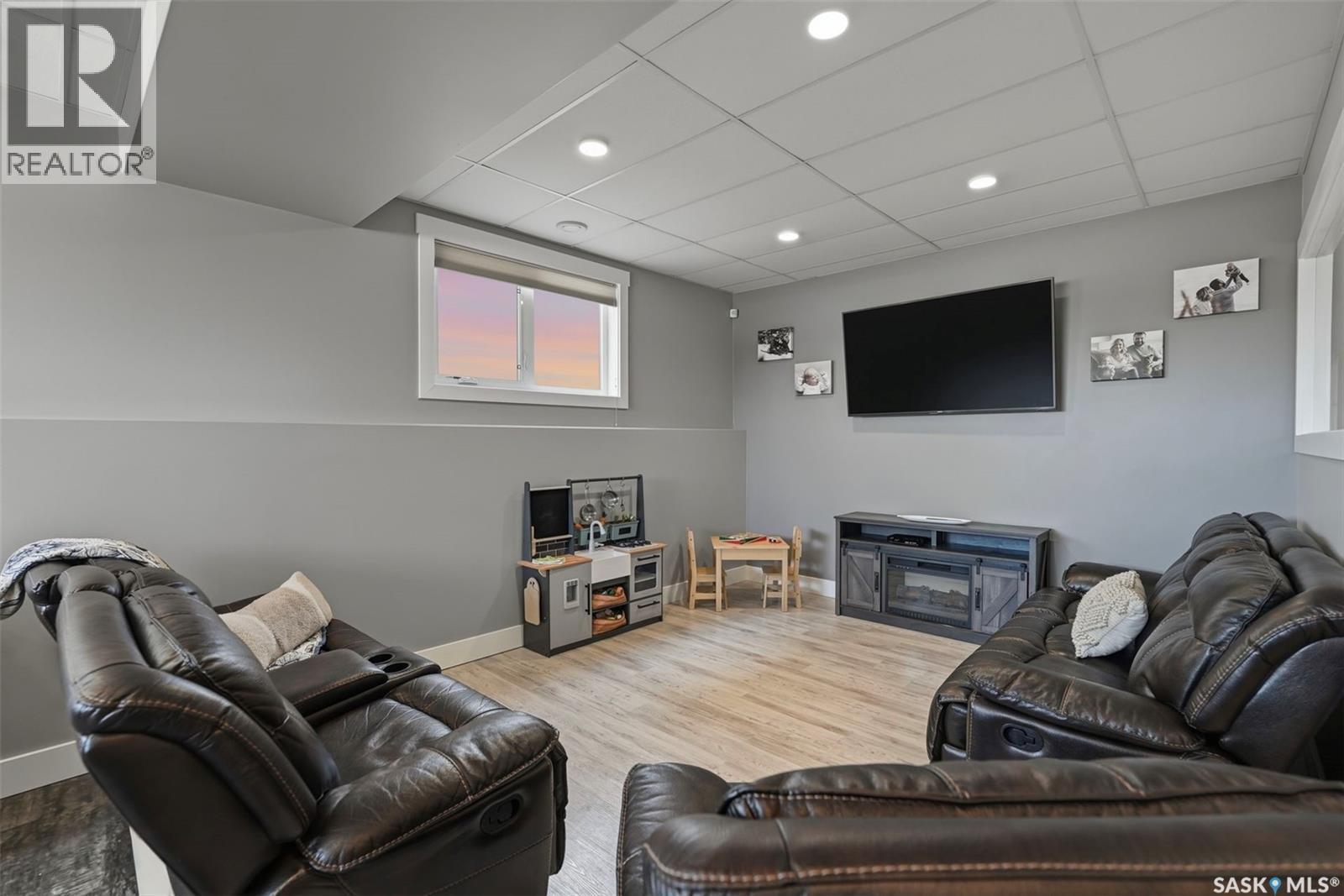 407 Silver Birch Lane, Warman, SK - Indoor