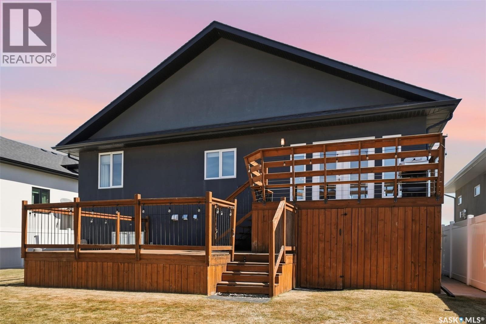 407 Silver Birch Lane, Warman, SK - Outdoor With Deck Patio Veranda With Exterior