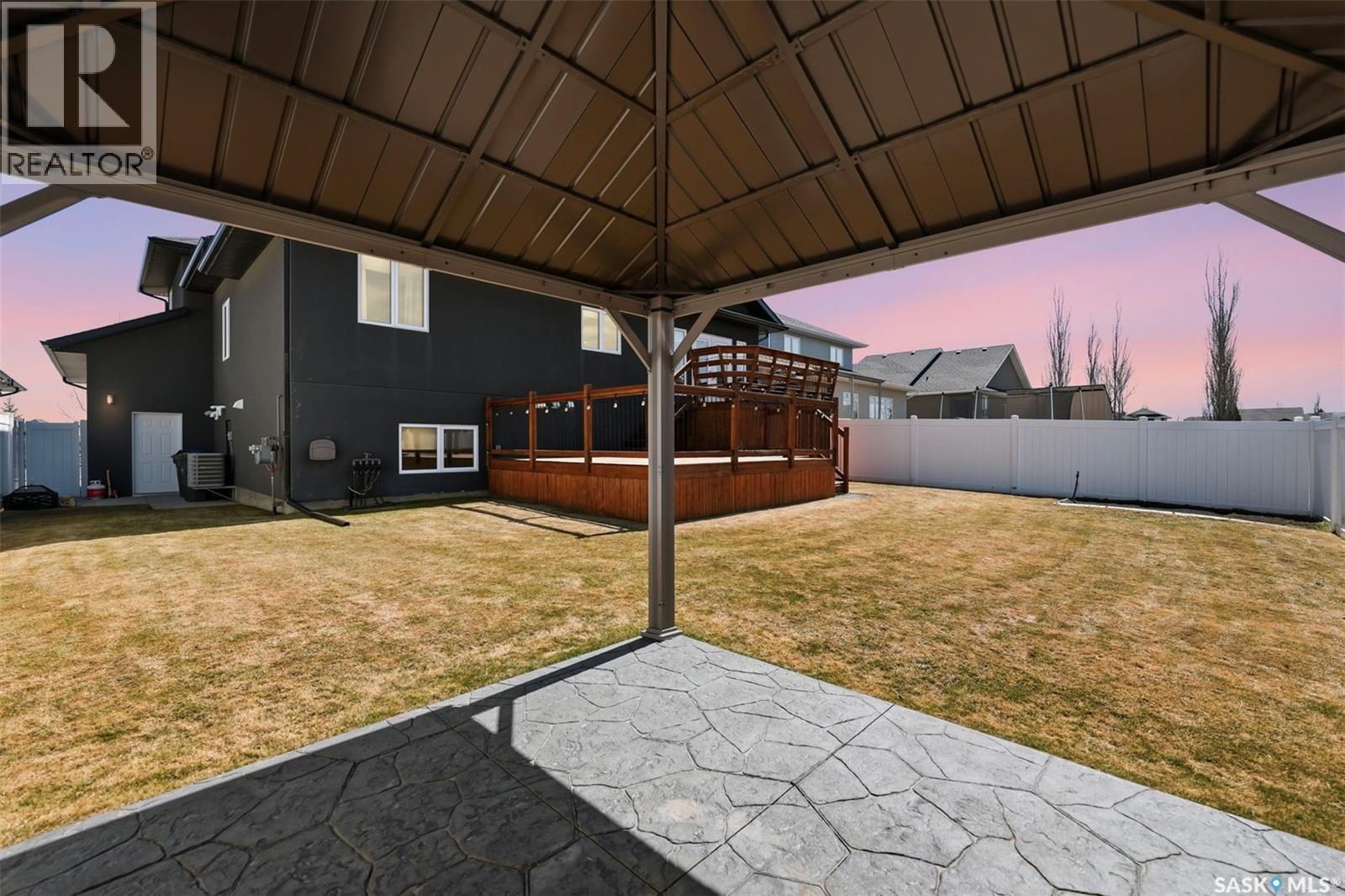 407 Silver Birch Lane, Warman, SK - Outdoor With Exterior
