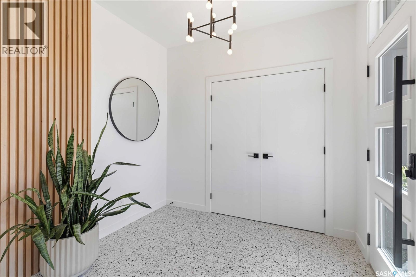 1405 12Th Street E, Saskatoon, SK - Indoor Photo Showing Other Room