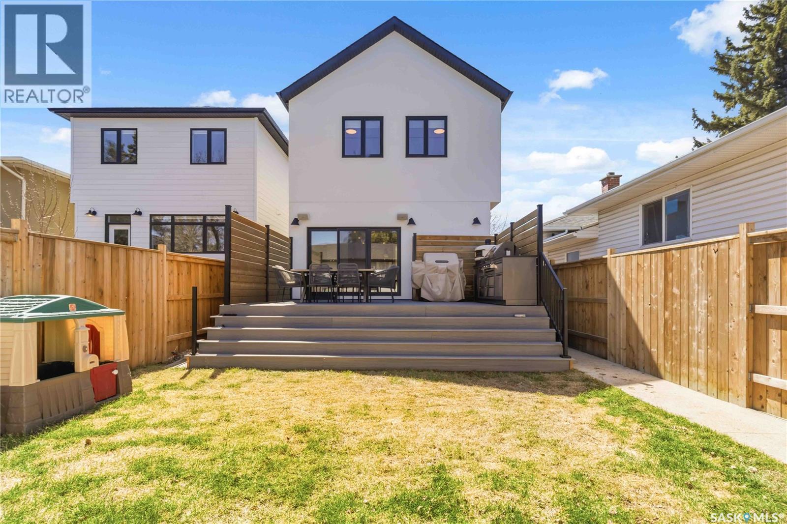 1405 12Th Street E, Saskatoon, SK - Outdoor With Deck Patio Veranda With Exterior
