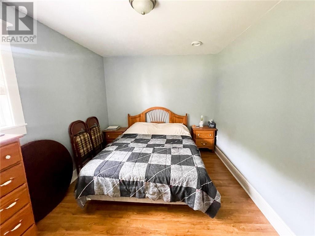 29 Sidney Lane, Mindemoya, ON - Indoor Photo Showing Bedroom