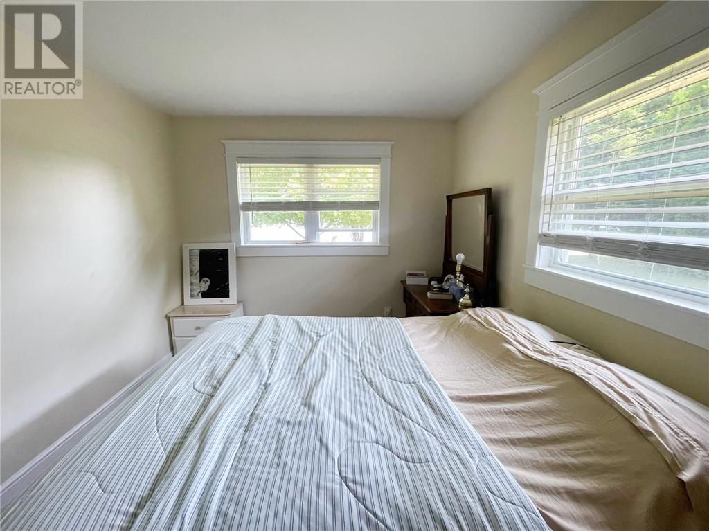 29 Sidney Lane, Mindemoya, ON - Indoor Photo Showing Bedroom