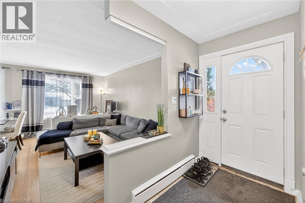 624 Upper Ottawa Street, Hamilton, ON - Indoor Photo Showing Other Room