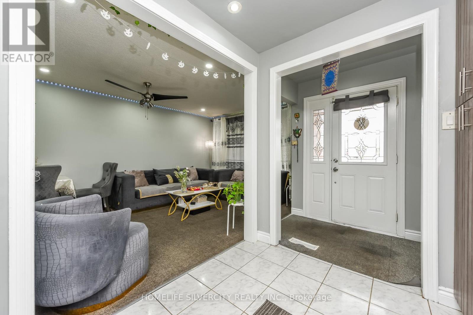 7816 Priory Crescent, Mississauga, ON - Indoor Photo Showing Other Room