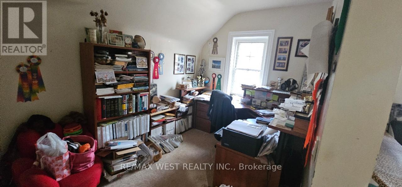 6536 5Th Side Road, Essa, ON - Indoor