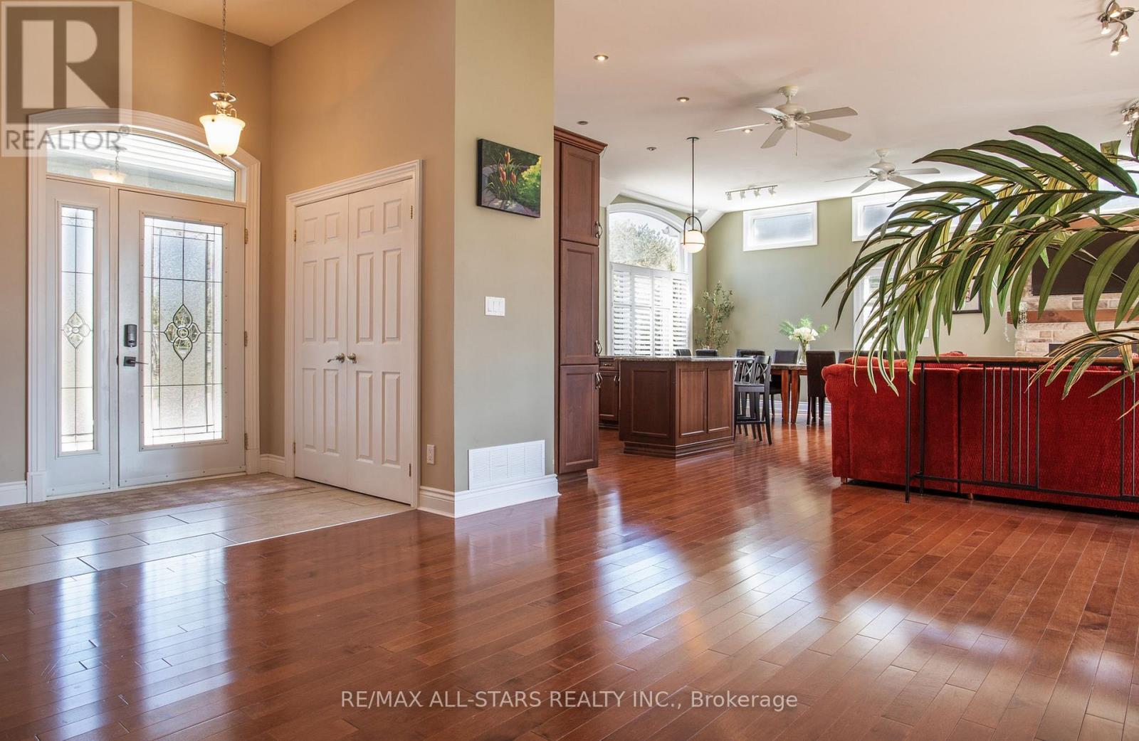 253 Stephenson Point Road, Scugog, ON - Indoor Photo Showing Other Room