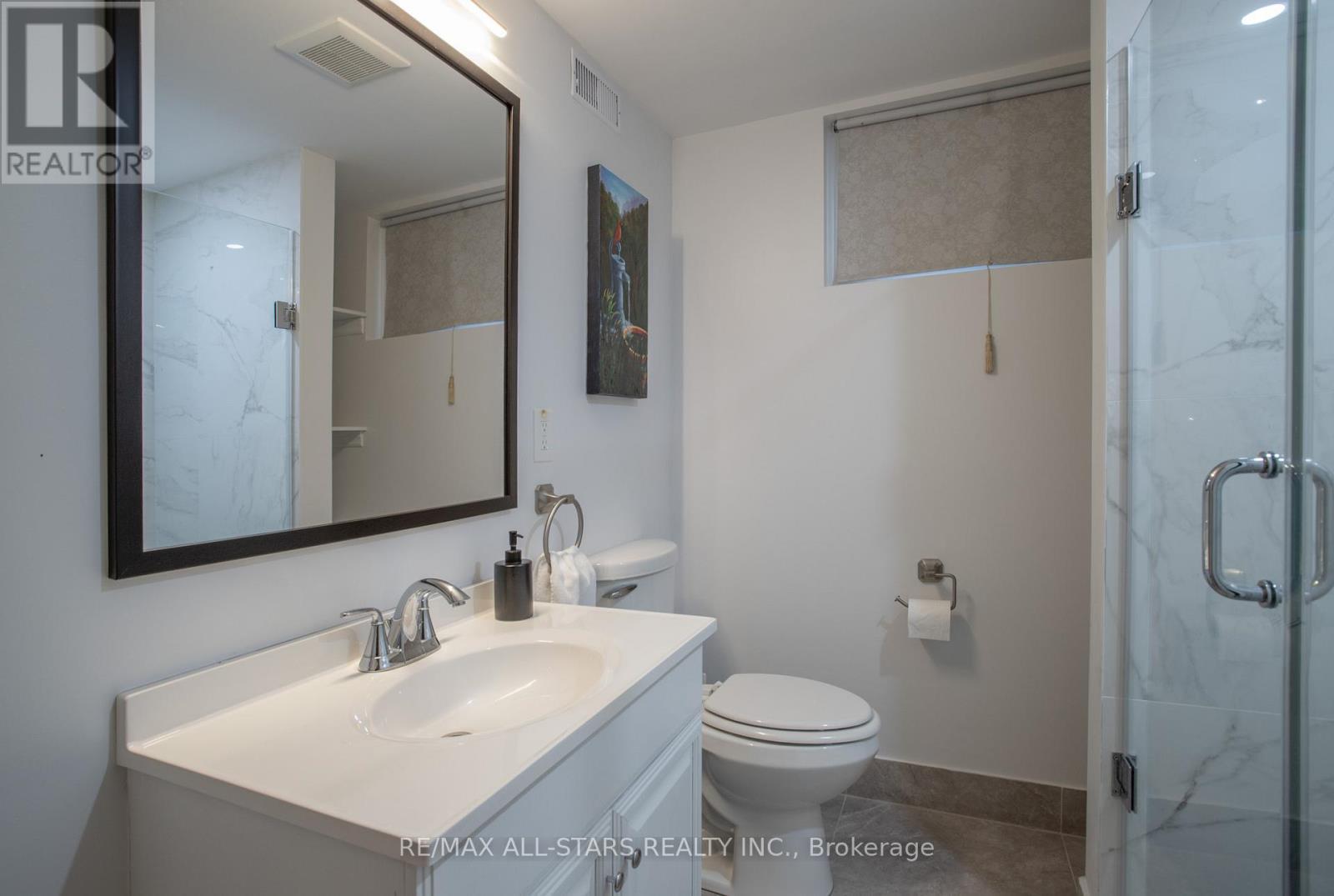 253 Stephenson Point Road, Scugog, ON - Indoor Photo Showing Bathroom